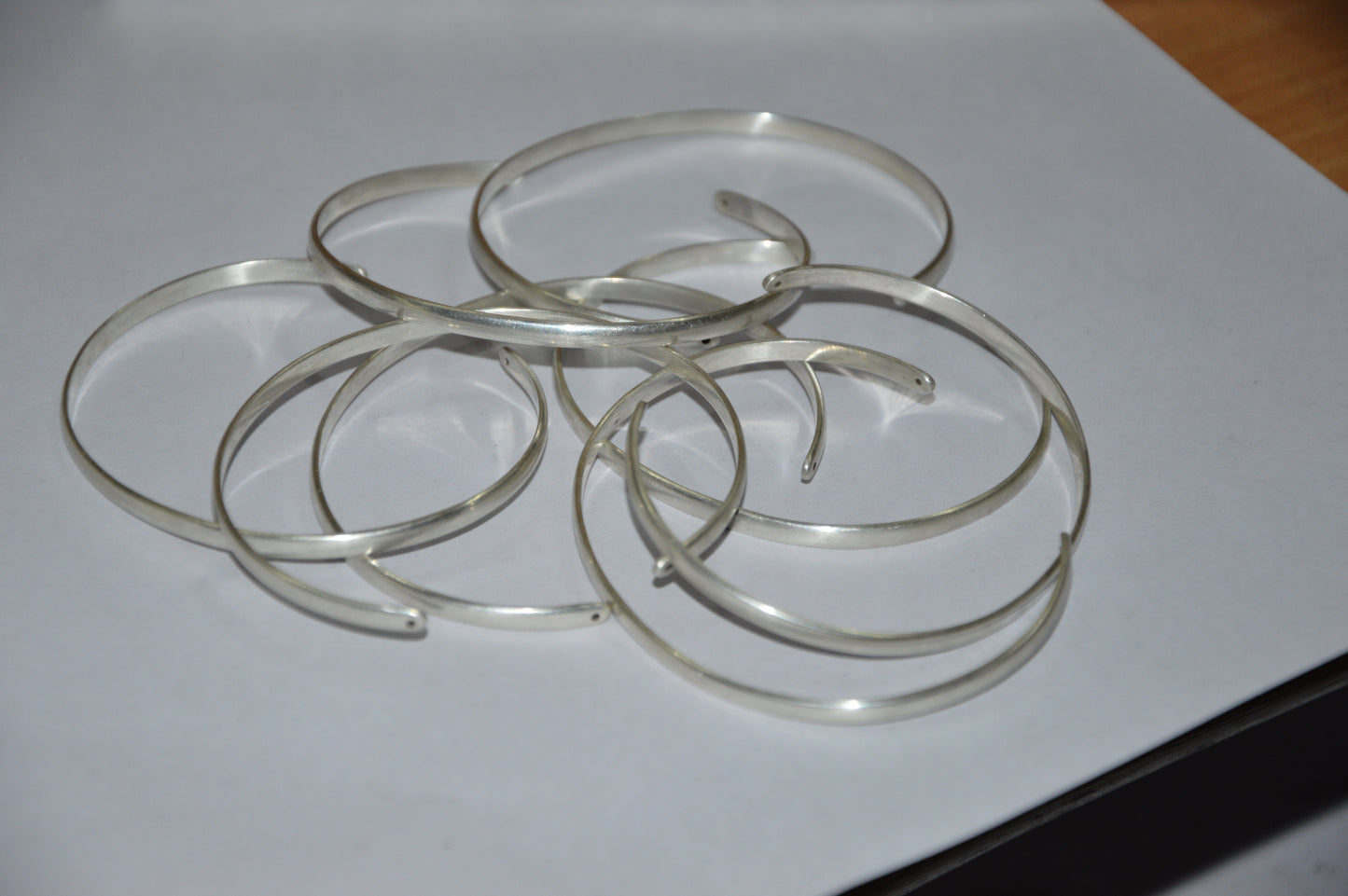 Unisex Kadaa Bangle in Sliver Adjustable Closure
