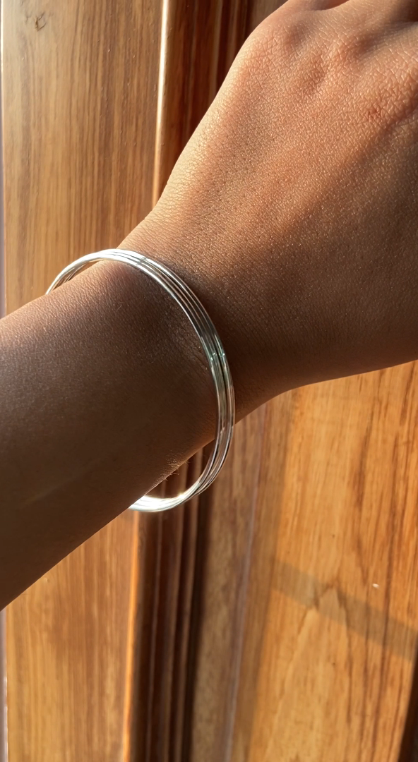 Minimalist Thin Wire Silver Bangles in 925 Sterling Silver