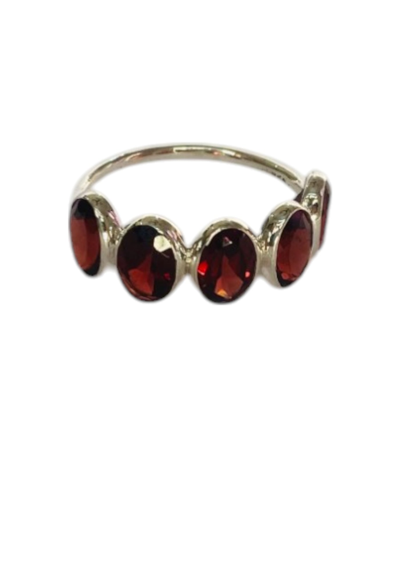 925 sterling silver ring, natural garnet ring, silver gemstone ring, oval cut garnet ring, handmade silver jewelry, cluster stone ring, garnet birthstone ring, red gemstone jewelry, vintage silver ring, women’s gemstone ring, men’s silver ring, stackable silver rings, minimalist gemstone ring, sterling silver fashion ring, boho silver jewelry, Indian silver jewelry, Jaipur gemstone jewelry, silver cocktail ring, adjustable gemstone ring, solitaire garnet ring, genuine 925 silver ring, high-quality silver