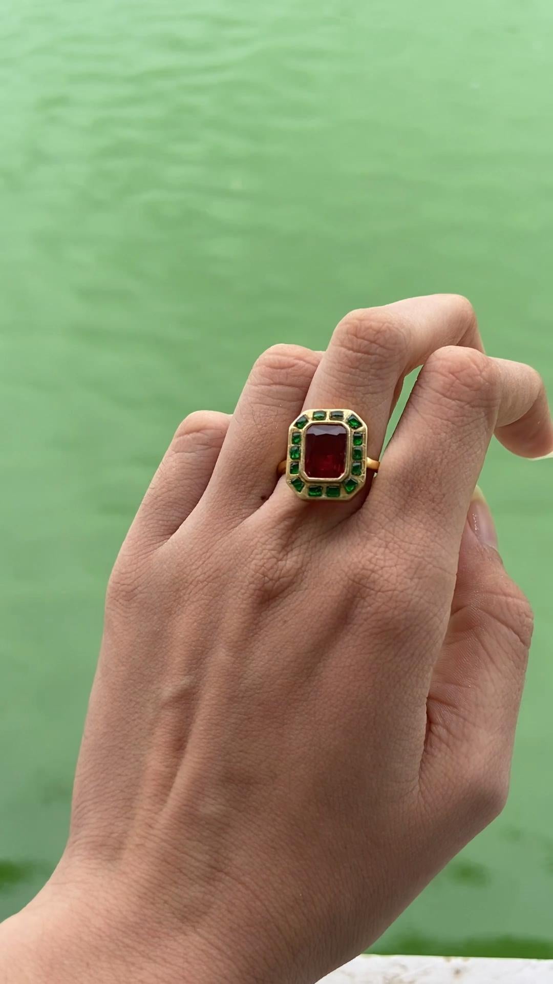 Kundan Polki Ring, Red and Green Kundan Ring, Jaipur Kundan Jewelry, Traditional Rajput Jewelry, 22k Gold Plated Silver Ring, Heritage Kundan Ring, Meenakari Polki Ring, Handmade Silver Ring, Antique Kundan Ring, Indian Wedding Jewelry, Royal Rajputana Ring, Bridal Polki Ring, Festival Jewelry India, Temple Jewelry Ring, Designer Silver Kundan Ring, Red Stone Polki Ring,