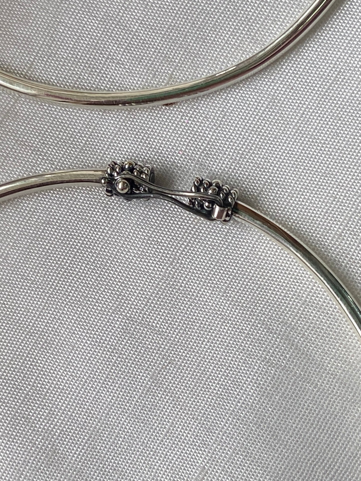 Its sturdy structure and timeless design make it suitable for festive occasions, cultural celebrations, weddings, family gatherings, and even everyday styling for those who love statement accessories. Whether paired with a saree, lehenga, salwar suit, cotton dress, or Indo-western outfit, this silver payal adds a touch of heritage-inspired sophistication to your look.

The Banjara Style Anklet Payal Kadda is more than just a piece of jewelry; it is a reflection of India's rich artistic traditions and tribal